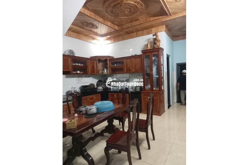 SIÊU PHẨM MẶT TIỀN KINH DOANH – NGAY NGÃ TƯ TRƯƠNG VĂN VĨNH – NGUYỄN THỊ TƯƠI