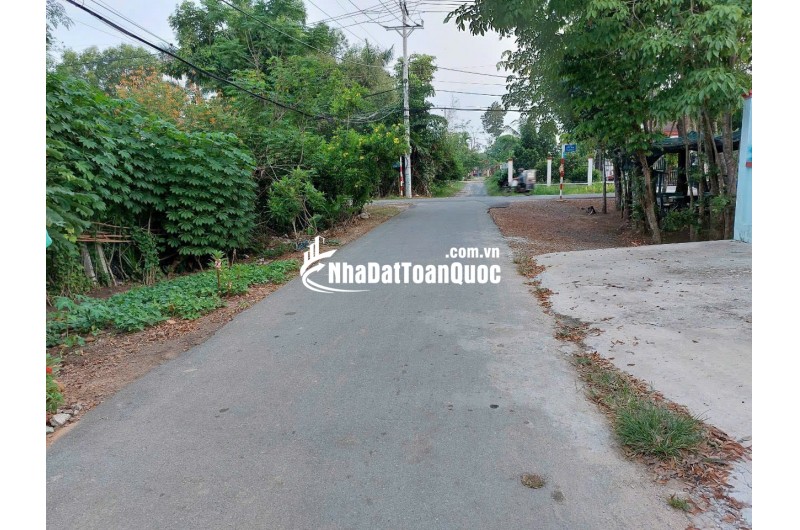 Bán gấp lô đất mặt tiền đường Tân Thông Hội, 173m2 full thổ cư, SHR
