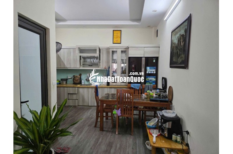 Thông số hoa hậu 44m x 4 Tầng, Mặt tiền 4,3m Ngọc Thụy Long Biên - 5,3 tỷ bán gấp