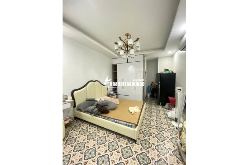 BÁN NHÀ GẦN CHỢ CỔ NHUẾ – 6 TẦNG THANG MÁY – SỔ ĐỎ SẴN