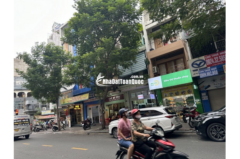 Cho thuê nhà nguyên căn 155 Nguyễn Thái Bình, Q1