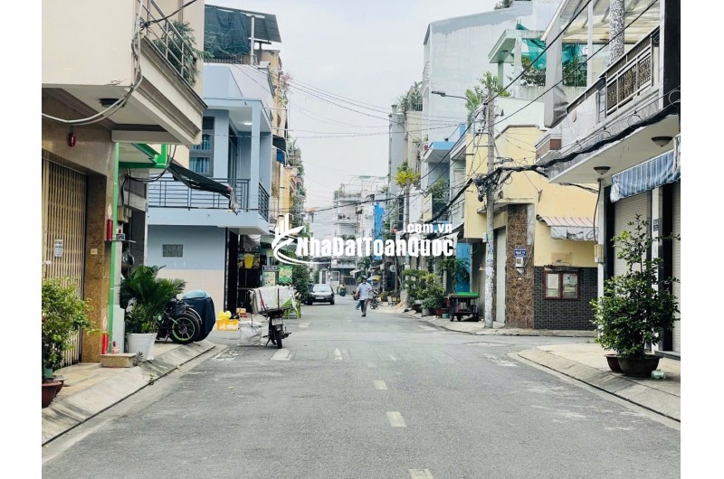 Nhà hẻm nhựa 10m – 1/ đường Tô Hiệu, Hiệp Tân, Tân Phú – 4.3x25m – sổ riêng – chỉ 9.3 tỷ!