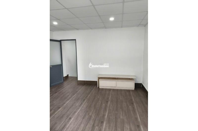 Cơ Hội Sở Hữu Nhà  49m2, Nguyễn Văn Quá, Đông Hưng Thuận Q12 - Chỉ 3.3 Tỷ
