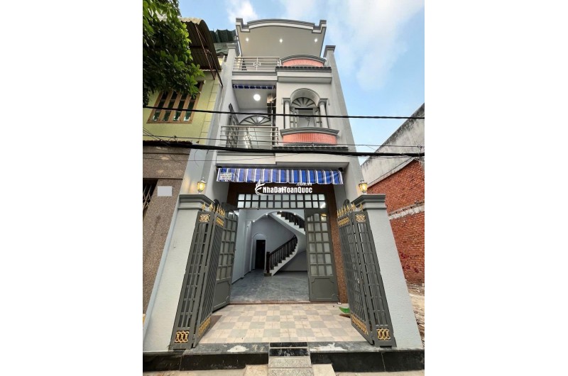 Bán nhà Gò Dầu, Quận Tân Phú, Hẻm xe hơi, 60m2, 3 tâng, giá nhỉnh 6 tỷ.