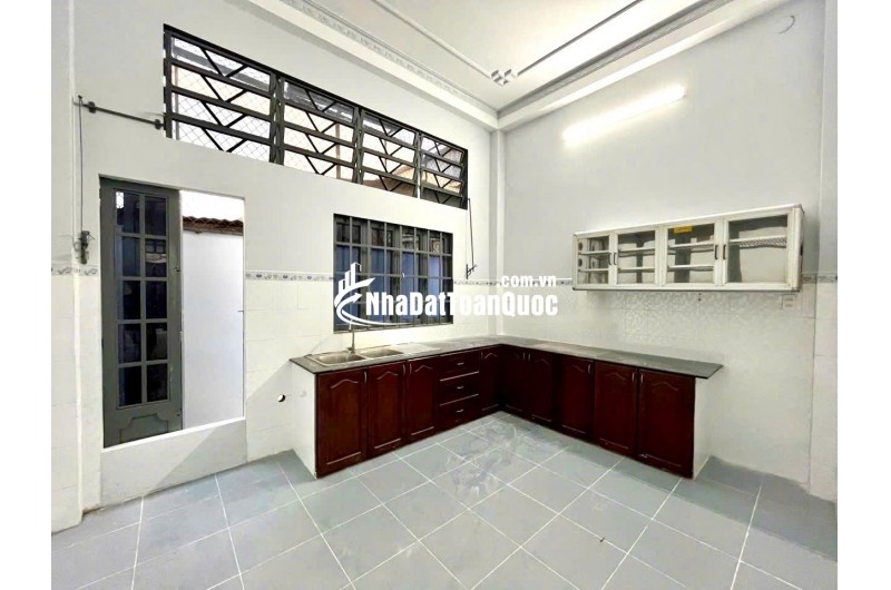 Bán nhà Gò Dầu, Quận Tân Phú, Hẻm xe hơi, 60m2, 3 tâng, giá nhỉnh 6 tỷ.