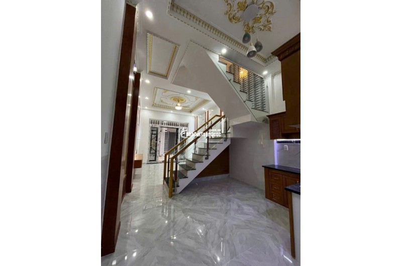 NHÀ MỚI 1 TRỆT 1 LẦU – GIÁ CHỈ TỪ 1 TỶ 550 – THỚI HOÀ, TÂN UYÊN
