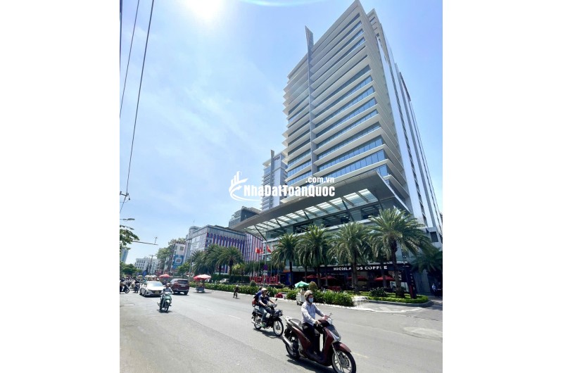 Căn hộ dịch vụ trung tâm Q.3 – 19 phòng – thu nhập 120 triệu/tháng, DT 210m2