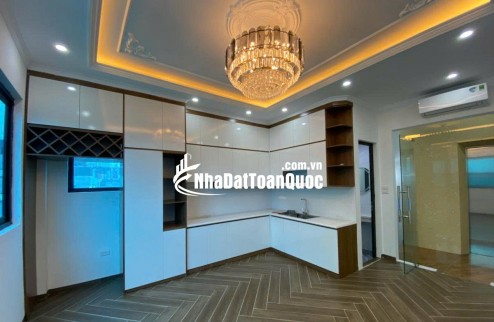 : NHÀ ĐẸP VŨ TÔNG PHAN MẶT NGÕ KINH DOANH,2 THOÁNG TRƯỚC SAU,NGÕ Ô TÔ THÔNG 37M, GIÁ 12,5 tỷ