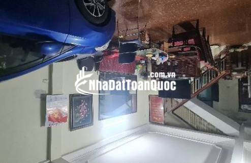 Nhà ngõ rộng Vũ Hữu 108mx4T, kinh doanh tốt, Giá giảm sốc 23.5 tỷ