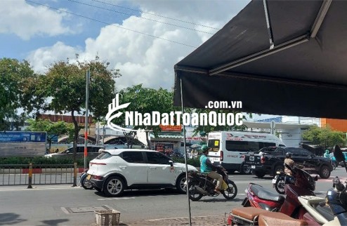 CHUYỂN NHƯỢNG NHÀ 4PN – 4 TẦNG MỚI XÂY – NỘI THẤT CAO CẤP – HẺM ÔTÔ