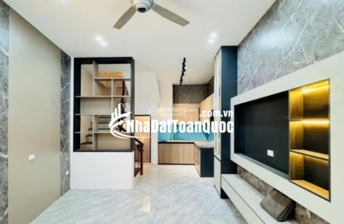 Bán nhà Đại Từ, 34m2, MT 3.7m, ngõ ô tô tránh đỗ ngày đêm, giá 6 tỷ