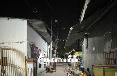 HÀNG ĐẦU TƯ TỐI ƯU – DÃY TRỌ 20TR/THÁNG – NGANG KHỦNG 7M – HXH THÔNG – GẦN TÊN LỬA – GIÁ CHỈ NHỈNH 5 TỶ
