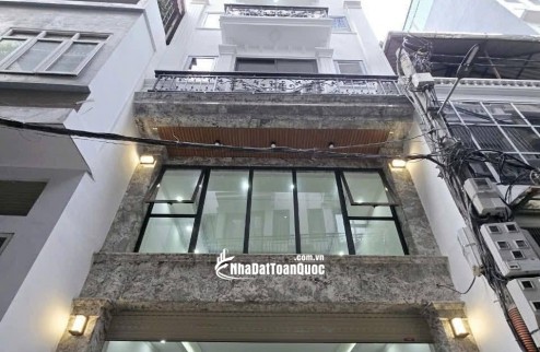 TOÀ VĂN PHÒNG KẾT HỢP NHÀ Ở ĐỈNH CAO CẦU GIẤY - GARA 2 Ô TÔ - 10M RA PHỐ - KINH DOANH - NGÕ THÔNG - PHÂN LÔ VIP - KHU HIẾM NHÀ BÁN