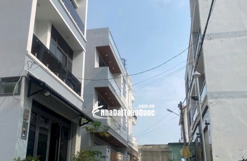NHÀ ĐẸP 4 TẦNG - TT NHÀ BÈ - ĐƯỜNG XE TẢI TRÁNH - 50M2 - CHỈ NHỈNH 6 TỶ
