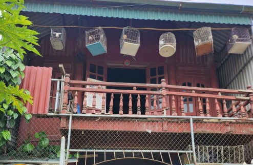Bán đất có nhà sàn phường Noong Bua tp Điện Biên phủ