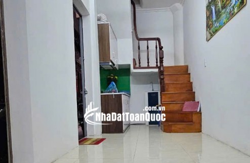 3.X TỶ - 4 TẦNG - NHÀ ĐẸP Ở NGAY-  TÔN ĐỨC THẮNG