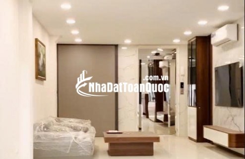 Cho thuê nhà 6 tầng x thang máy 50m cực đẹp tại ngõ 572 Ngọc Thụy