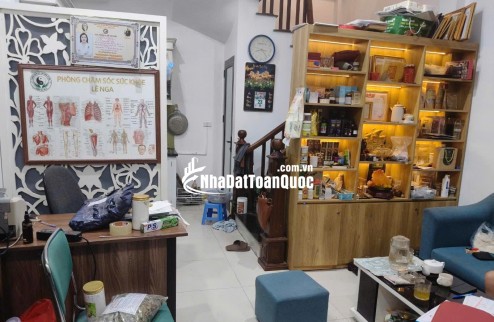 Bán nhà Bát Khối - Nhà đẹp dân xây - Lô góc 3 thoáng - Ô tô - Kinh doanh - chỉ 7.4 tỷ