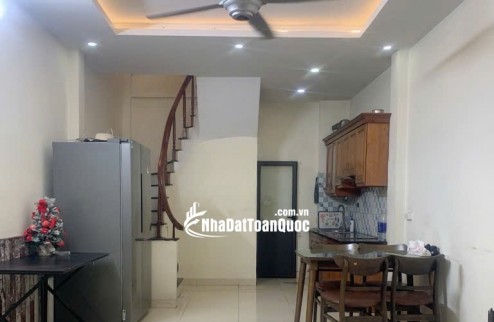 Bán Nhà Khuyến Lương Hoàng Mai 34m 5 Tầng 4 Phòng Sổ Đỏ Giá 5.08 Tỷ