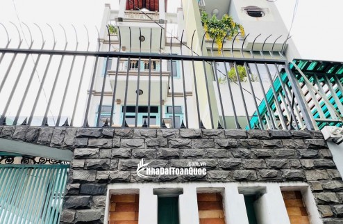 Siêu phẩm nhà 4 tầng – 1 xẹc Trần Mai Ninh – Tân Bình Khu Bàu Cát VIP