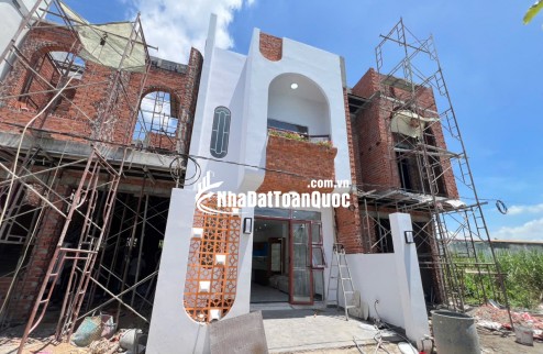 Nhà Ngay Khu Đô Thị 5 Sao - Phước Lý Cần Giuộc- Mẫu Đẹp