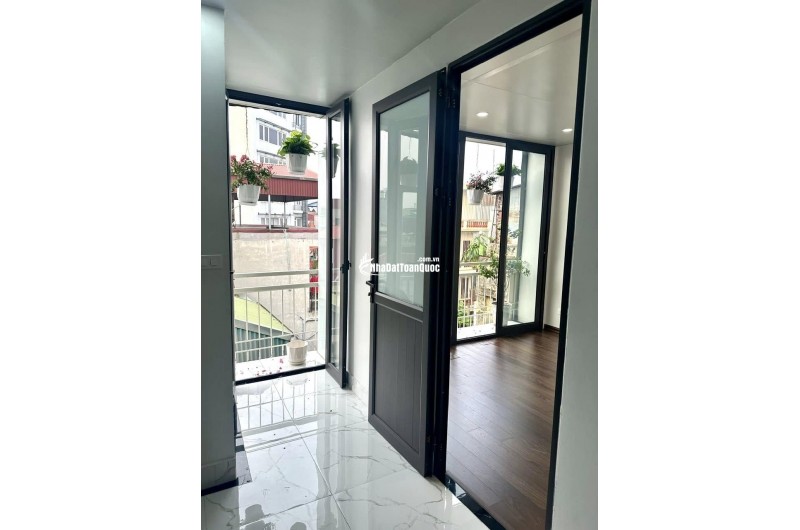 HOT ! BÁN NHÀ TẬP THỂ BÁCH KHOA – GẦN CÁC TRƯỜNG ĐẠI HỌC LỚN, CỰC PHÙ HỢP CHO SINH VIÊN