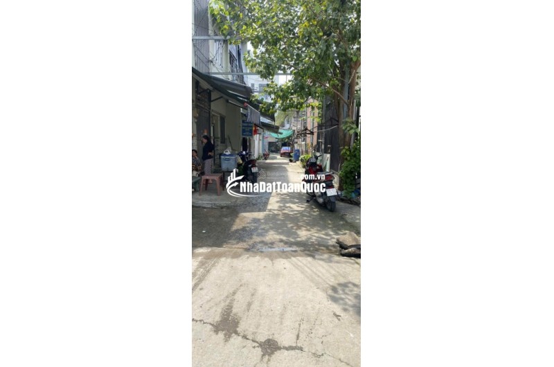 Bán nhà 2MT HXH Dương Quảng Hàm, P. 5, 4x20m, 4 tầng, chỉ 9.8 tỷ