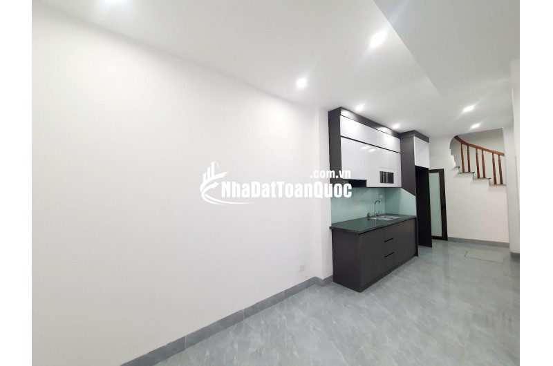 H Nhà YÊn Vĩnh 30m2, Sở hữu ngõ riêng, nông, thẳng tắp, sát vách khu đô thị Hinode