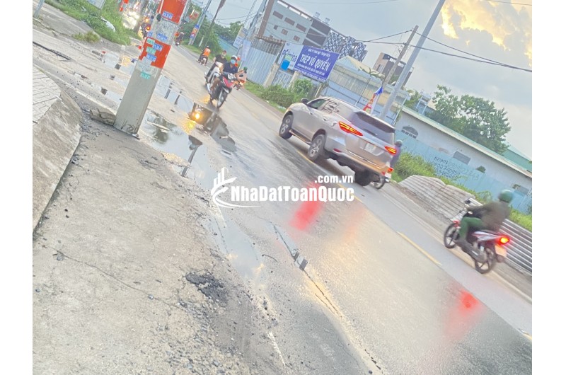 Bán Gấp Lô Đất Mặt Tiền Nguyễn Duy Trinh – Phú Hữu, TP. Thủ Đức (Q9 cũ). Giá Tốt