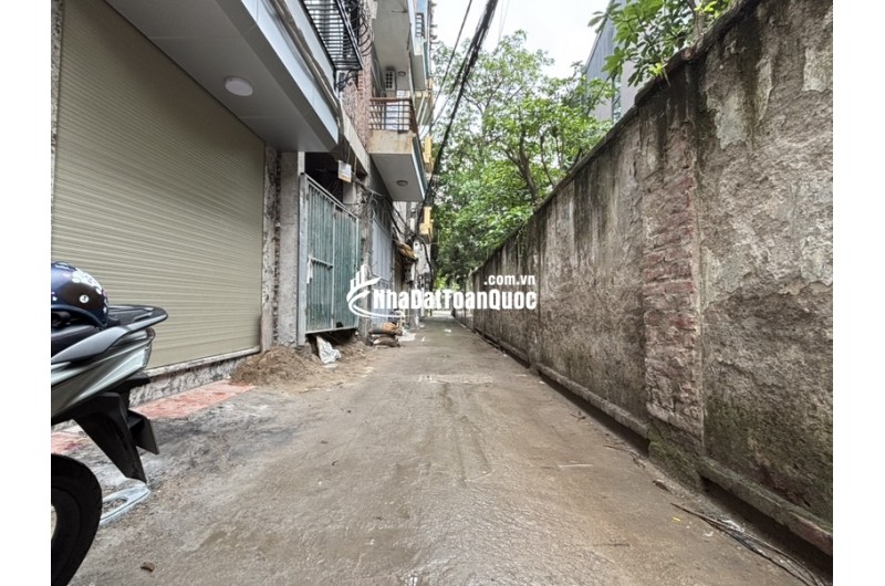 ĐỨC GIANG,LONG BIÊN 10tỷ 50m LÔ GÓC,Ô TÔ ĐỖ CỬA KINH DOANH CHO THUÊ ĐỈNH