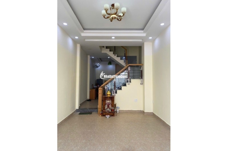 BÁN NHÀ ĐẸP 4 TẦNG HẺM XE HƠI - KHU VIP LINH TRUNG THỦ ĐỨC. GẤP BÁN- GIÁ CHỈ 5.9 TỶ SAU NHIỀU LẦN GIẢM CHÀO