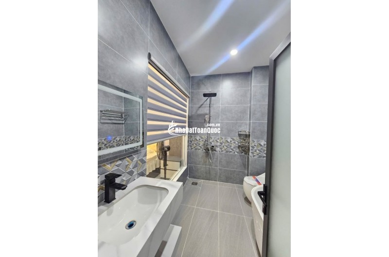  BIỆT THỰ MINI SANG TRỌNG - 1 TRỆT 2 LẦU 75M2 - 2 TỶ 450 TRIỆU