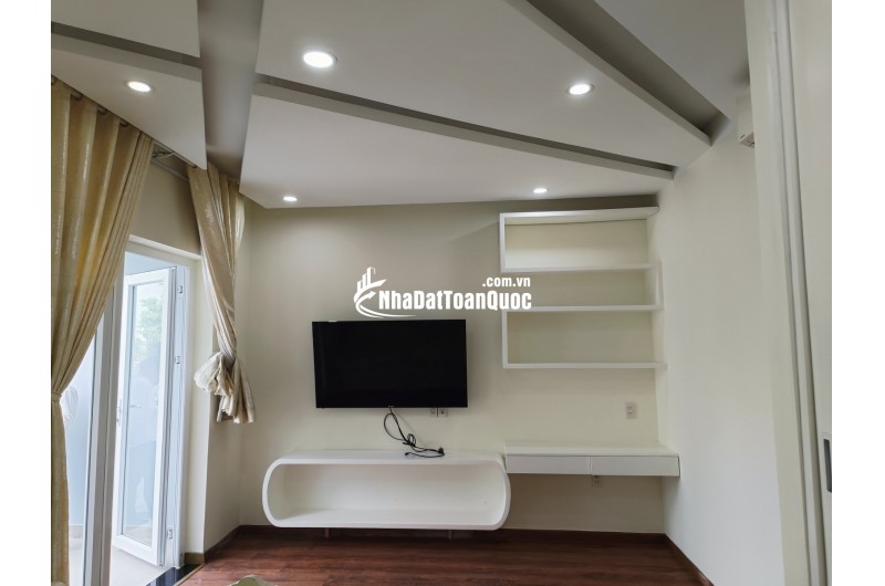 Dòng tiền 18 Triệu Tháng Nhà Phố KDC Mega Village Khang Điền – 3 Tầng Full Nội Thất. Giá Chỉ 10 Tỷ
