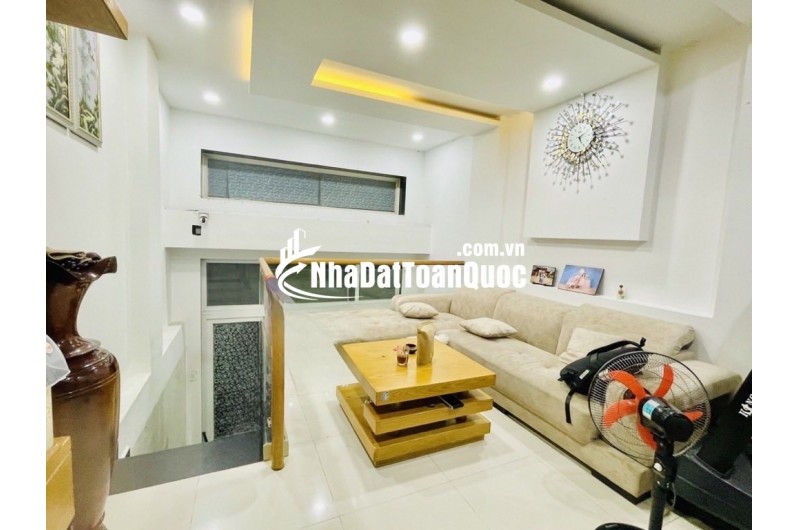 NHÀ 5 TẦNG CÓ HẦM - HXH 8M - Đ. NGUYỄN XÍ, Q.BÌNH THẠNH - CHỈ NHỈNH 11.X - CHỦ THIỆN CHÍ BÁN