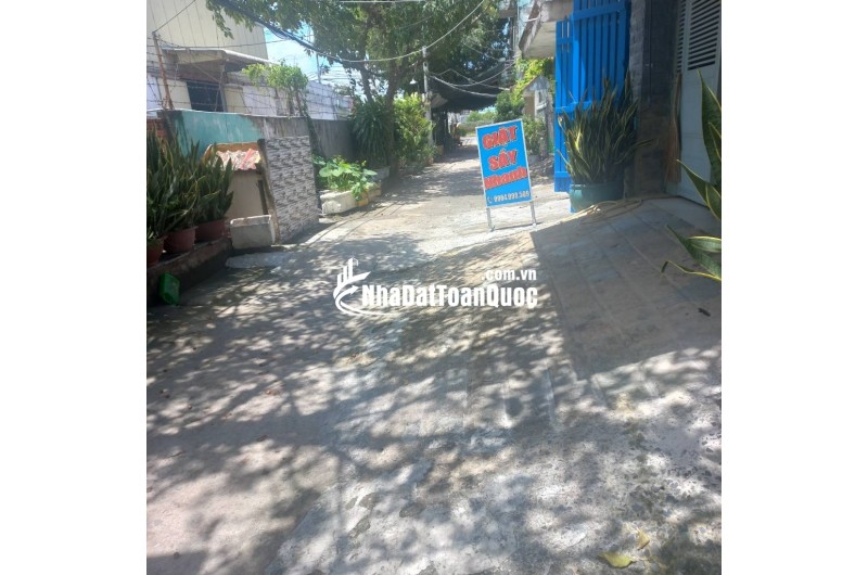  CẦN BÁN GẤP NHÀ 180M2 NGAY PHÚ ĐỊNH PHƯỜNG 16 QUẬN 8