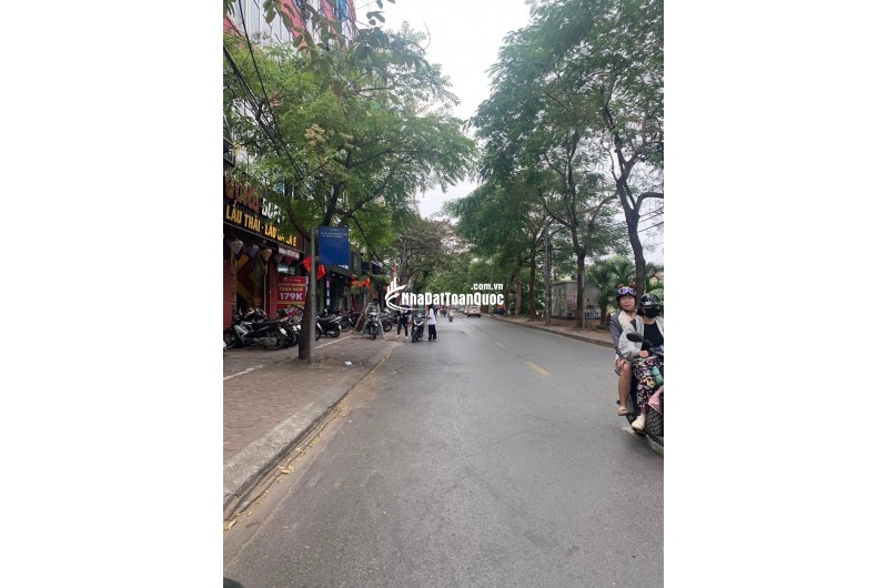 Bán nhà khu Trung Yên Cầu Giấy mặt tiền rộng hiếm có vị trí kinh doanh tốt giá hợp lý