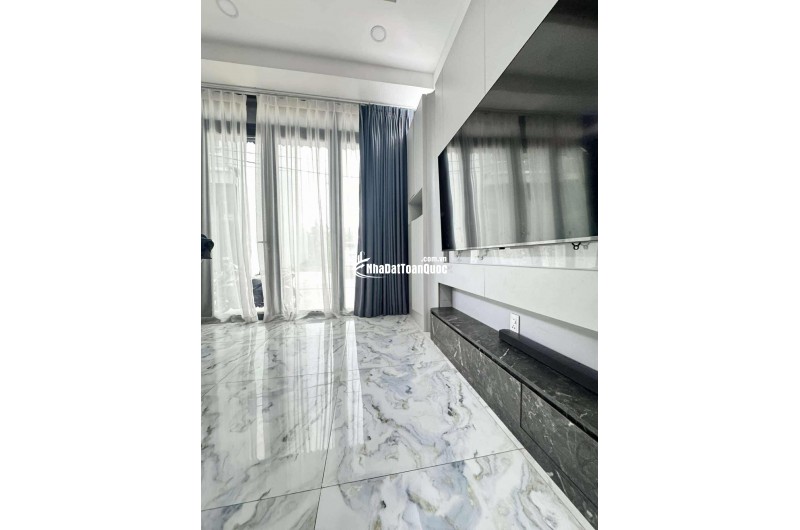 Bán nhà 50m² KDC Đào Tông Nguyên, giá 6.15 tỷ, giáp Q7, sổ hồng riêng
