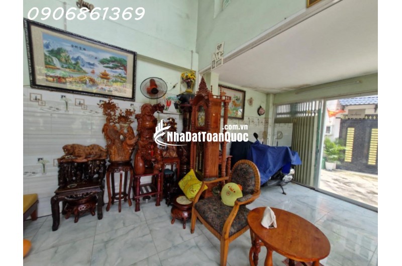CĂN GÓC 2 MT, 65m2, 3 TẦNG LẦU, SÂN THƯỢNG THOÁNG MÁT, ĐƯỜNG LINH ĐÔNG, PHƯỜNG LINH ĐÔNG, THỦ ĐỨC, ĐƯỜNG TRƯỚC NHÀ 7M.