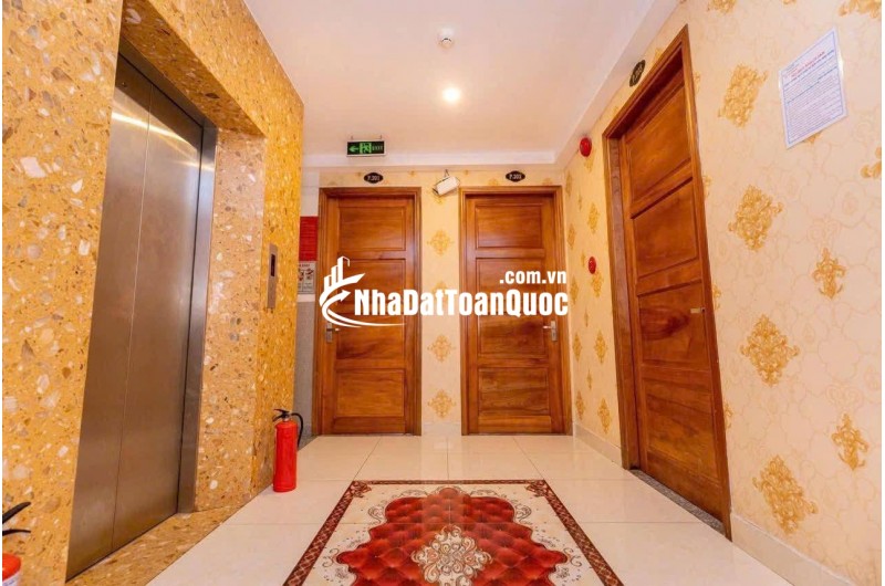 Bán nhà mặt phố Phan Chu Trinh, Vũng Tàu, diện tích 180m2, giá 23 tỷ, sổ hồng. Liên hệ: 0797922499.
