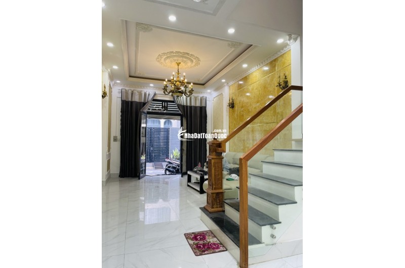 Bán nhà Phường Linh Đông, DT 55 m2, 4 tầng, sổ hồng. Giá chỉ  6.59  tỷ