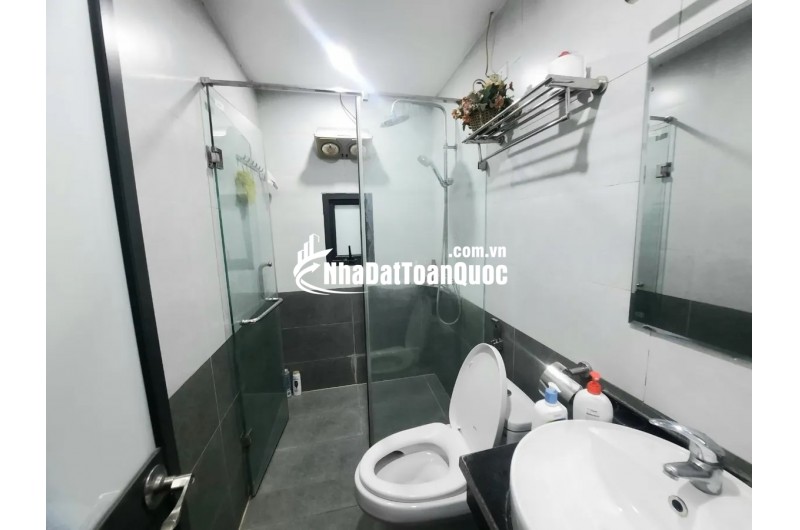 Bán Nhà Nguyễn Quý Đức, Rất Hiếm Nhà Bán, Giá Hợp Lý Nhất Khu