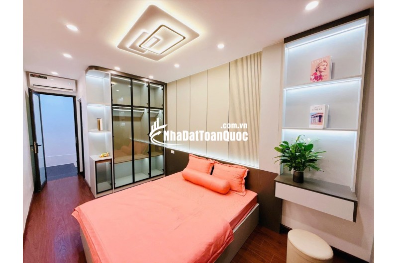 SIÊU PHẨM NGUYỄN TRÃI - THANH XUÂN - Ô TÔ ĐỖ CỬA - DT 25M - 4 TẦNG - GIÁ 5.15 TỶ.