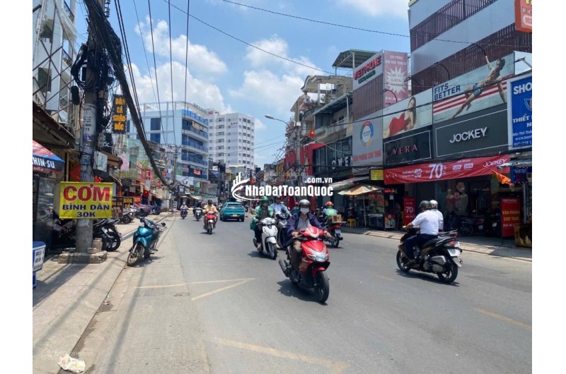 Bán Nhà 2 Mặt Tiền Trước Sau Lê Quang Định P14 Bình Thạnh . Trệt - 3 Lầu - ST . Chỉ 19,9 tỷ Còn TL