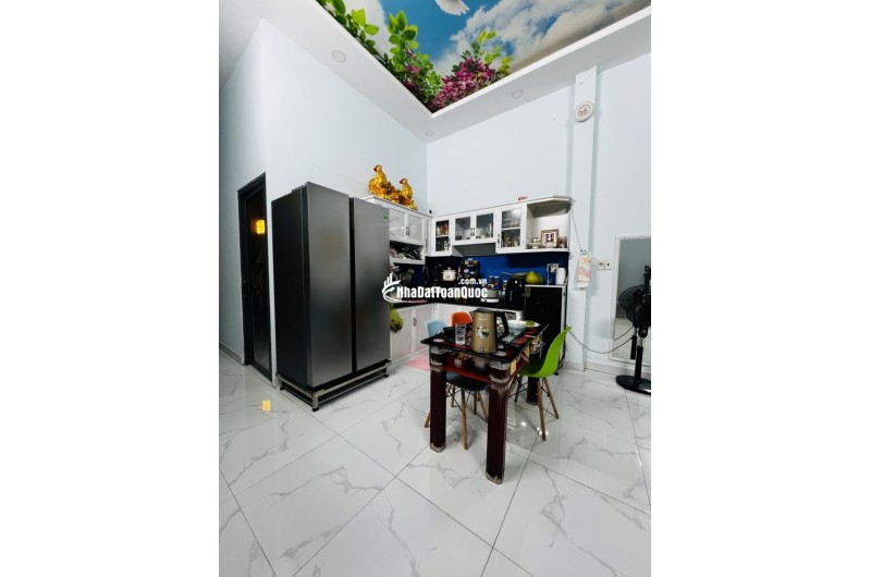 Bán nhà Thủ Đức, Hiệp Bình Phước, Quốc Lộ 13. 4x32m, 128m2, 3PN, SH, 7.45 tỷ. LH: 0933125879