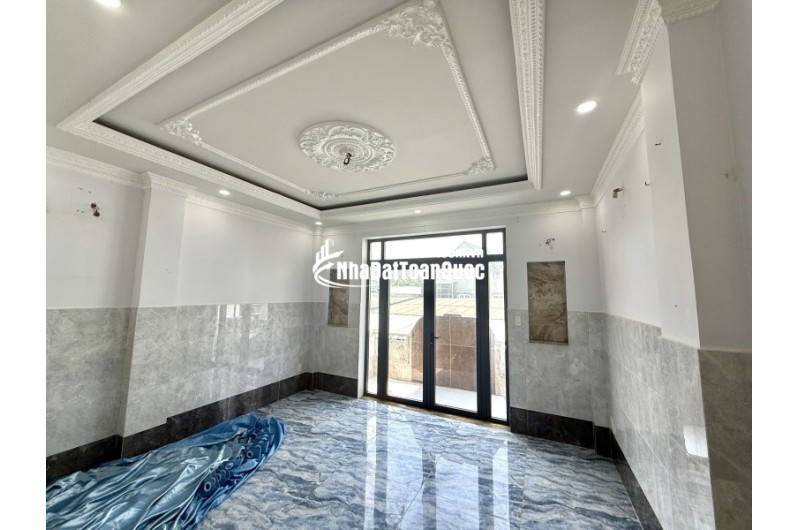 Bán nhà trong ngõ Bình Chiểu, Thủ Đức. DT 74m2, 4 tầng, 6PN, SH. Giá 7.35  tỷ. LH: 0933125879