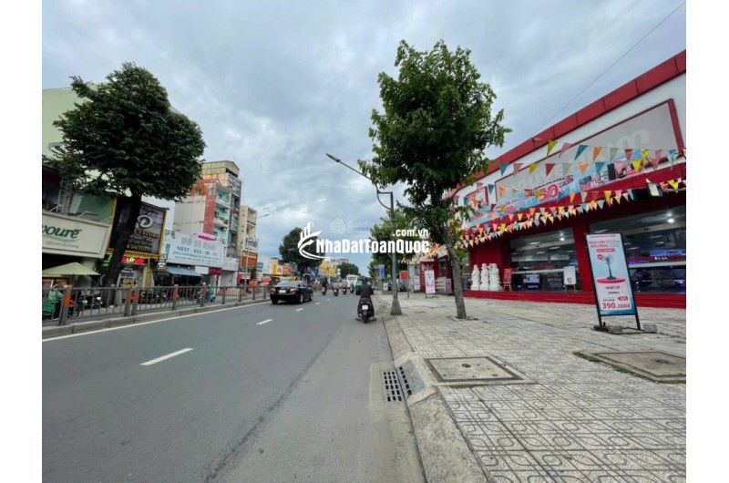 Cho thuê nhà 3MT Số 855 Quang Trung, P8, Gò Vấp. DT 40x60m trệt lầu, 5000m2 giá 499 triệu