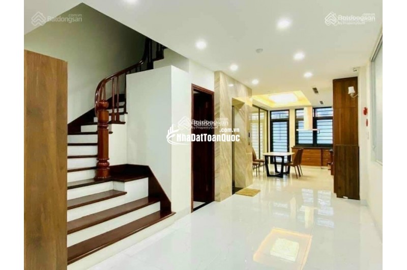 Bán Shophouse Xuân La 6 tầng, 101m2, mt 5m, sẵn nội thất thang máy, sdcc. Giá 39 tỷ