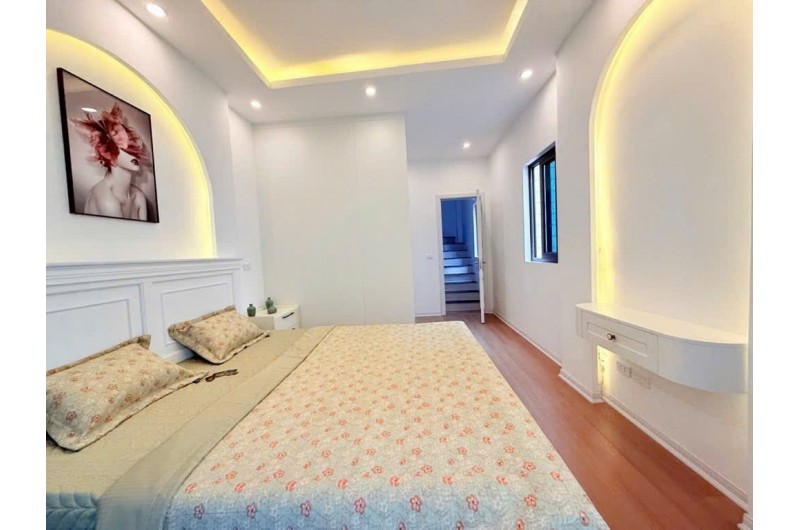 Xuân Đỉnh thiết kế hiện đại, 35m, 5 tầng, mặt tiền 3.5m, oto đỗ cửa!