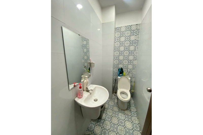 Bán Nhà Tân Kỳ Tân Quý, Bình Tân, Hẻm Ôtô 6m, 53m2 (4,4x12) 4 Tầng BTCT, Cách Mặt Tiền Kinh Doanh Mua Bán Sầm Uất, Nhỉnh 6 Tỷ Còn TL