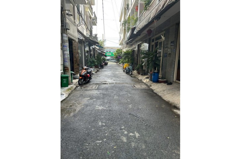 Bán Nhà Tân Kỳ Tân Quý, Bình Tân, Hẻm Ôtô 6m, 53m2 (4,4x12) 4 Tầng BTCT, Cách Mặt Tiền Kinh Doanh Mua Bán Sầm Uất, Nhỉnh 6 Tỷ Còn TL